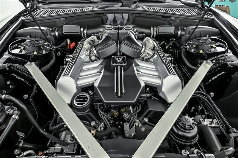 2013 Rolls-Royce Phantom VII - Image 17 of 31