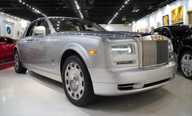 2013 Rolls-Royce Phantom VII - Image 2 of 30