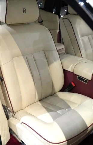 2013 Rolls-Royce Phantom VII - Image 12 of 30