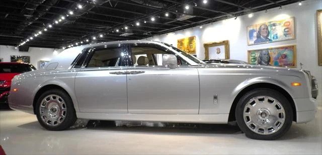 2013 Rolls-Royce Phantom VII - Image 9 of 30