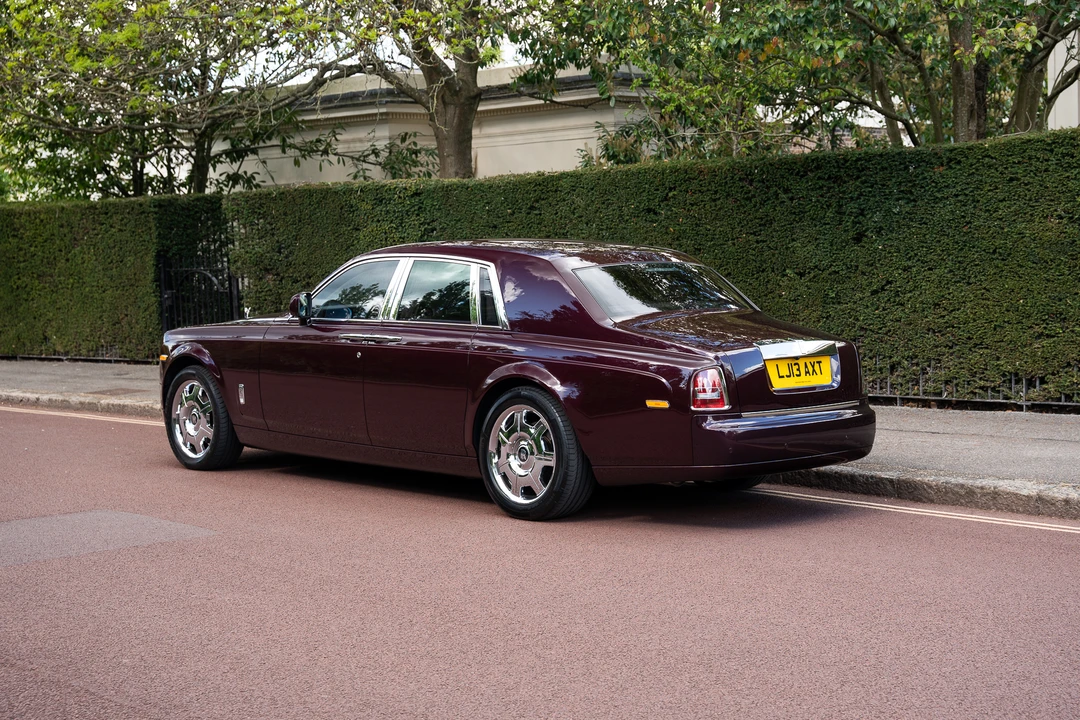 2013 Rolls-Royce Phantom VII - Image 13 of 31