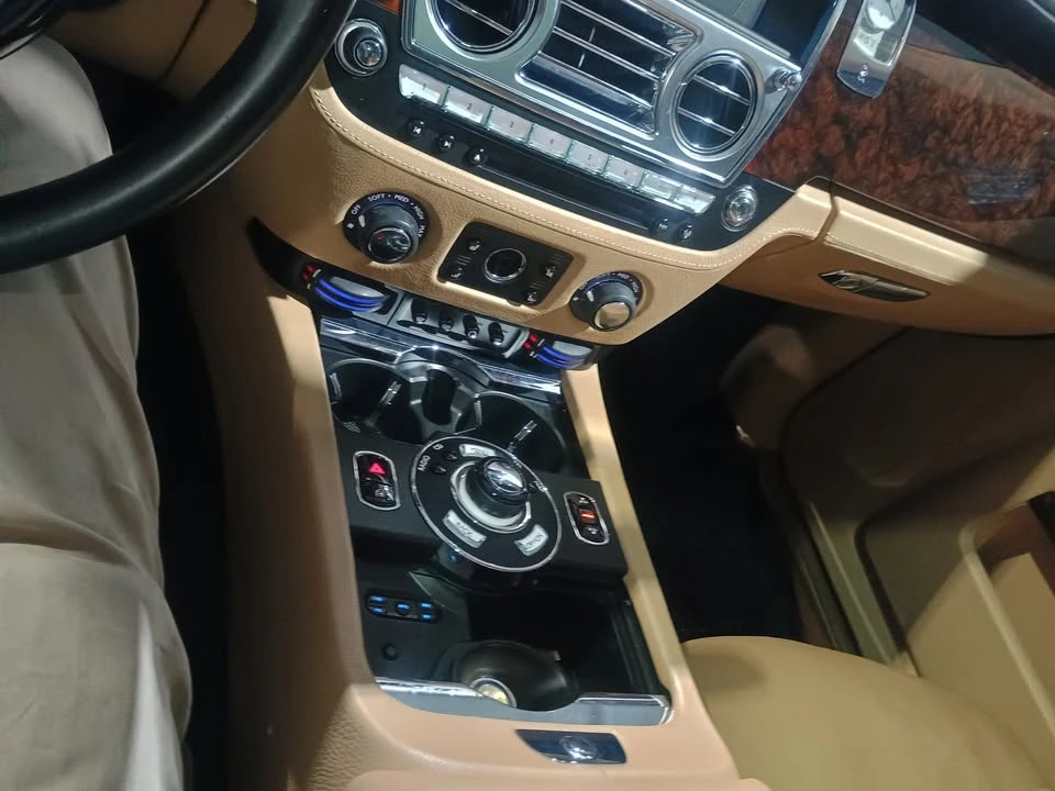 2013 Rolls-Royce Ghost 1st Gen - Image 13 of 20