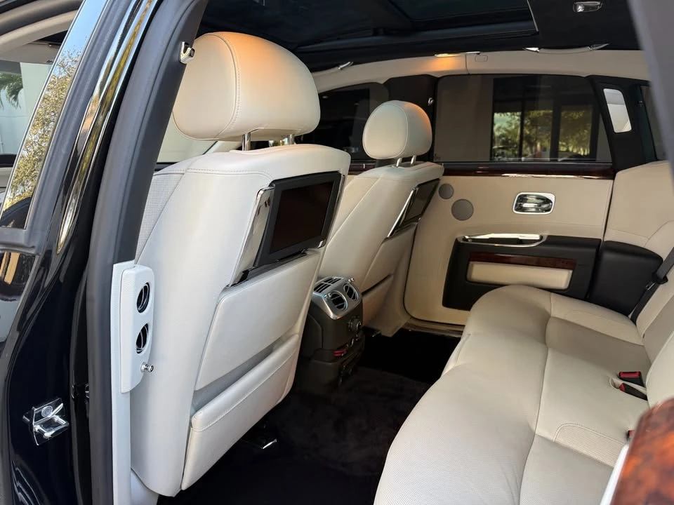 2013 Rolls-Royce Ghost 1st Gen - Image 11 of 16