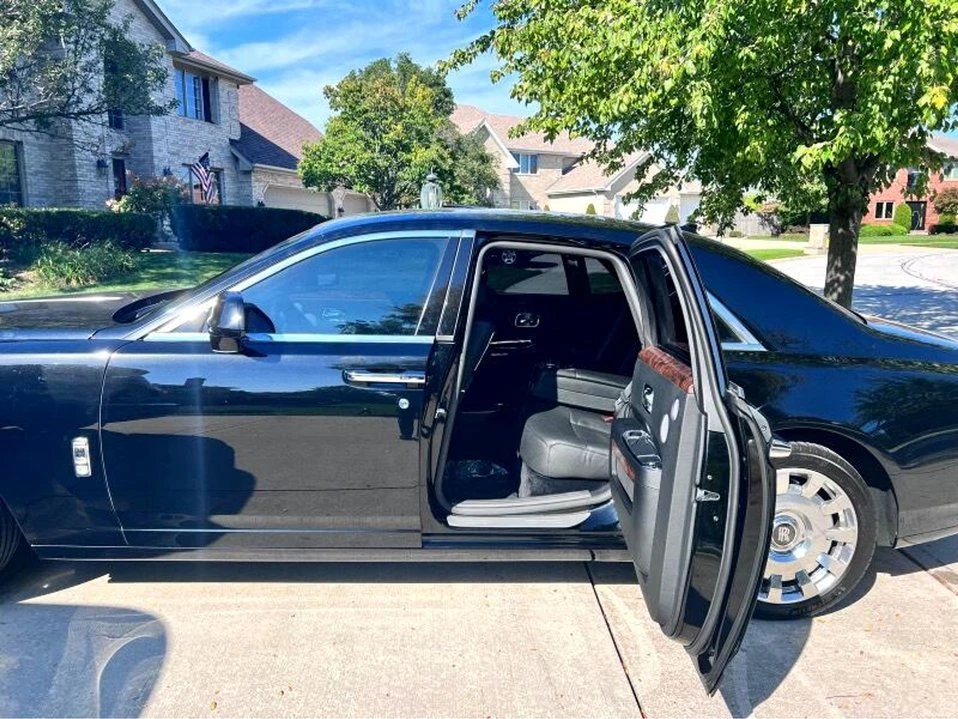 2013 Rolls-Royce Ghost 1st Gen - Image 2 of 17