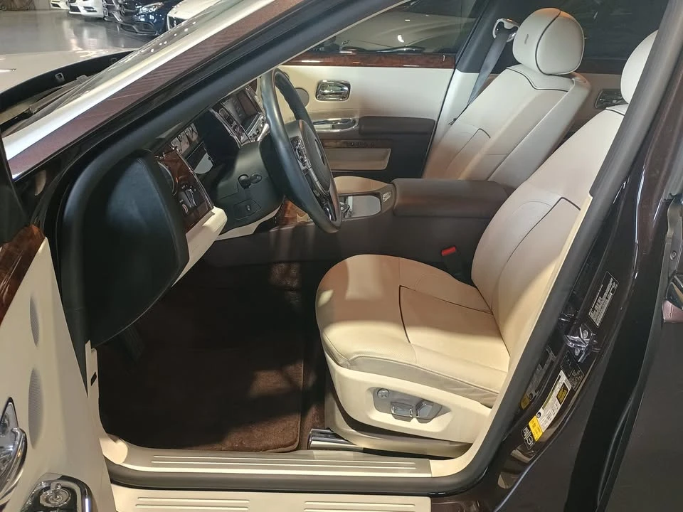 2013 Rolls-Royce Ghost 1st Gen - Image 8 of 20