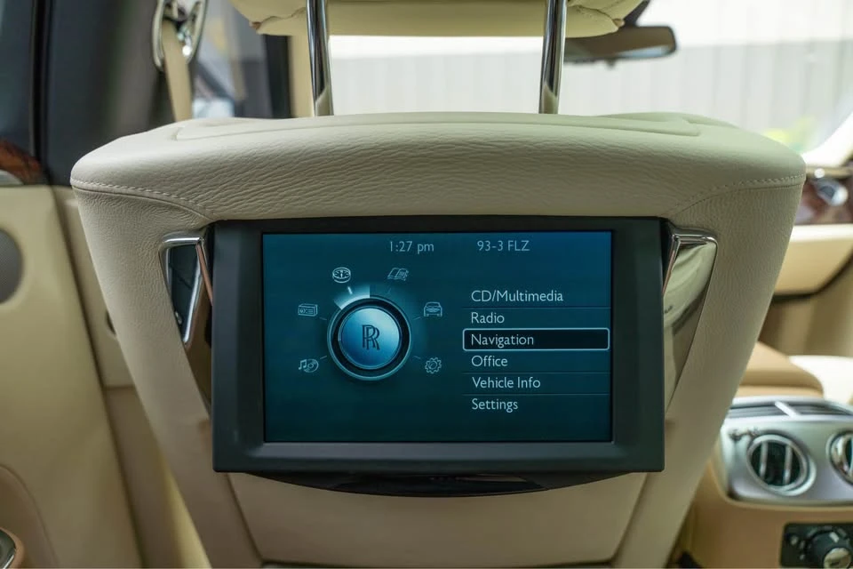 2013 Rolls-Royce Ghost 1st Gen - Image 15 of 19