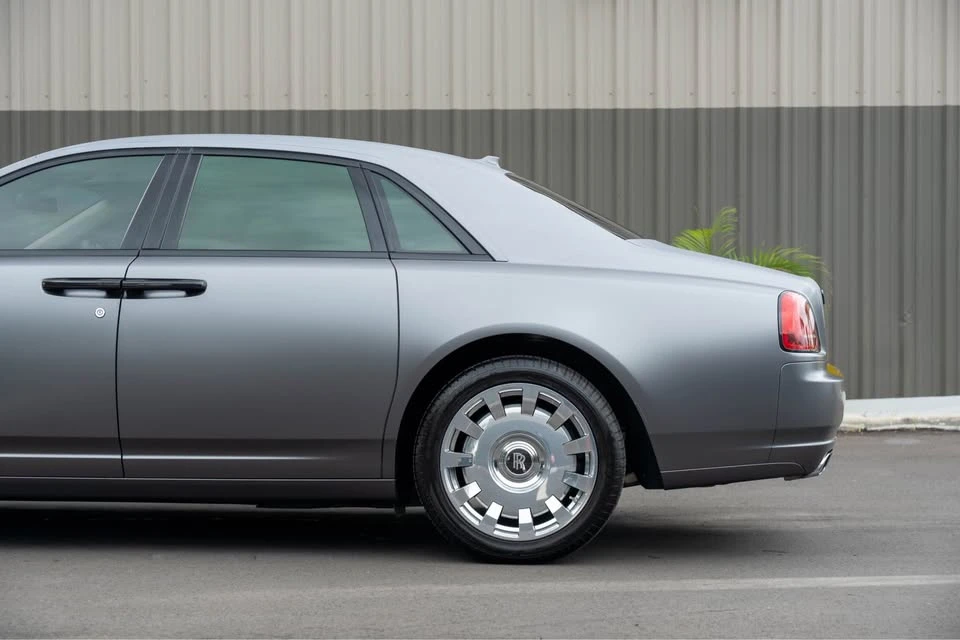 2013 Rolls-Royce Ghost 1st Gen - Image 4 of 19