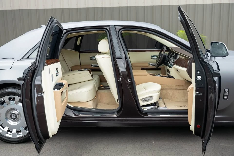 2013 Rolls-Royce Ghost 1st Gen - Image 17 of 19