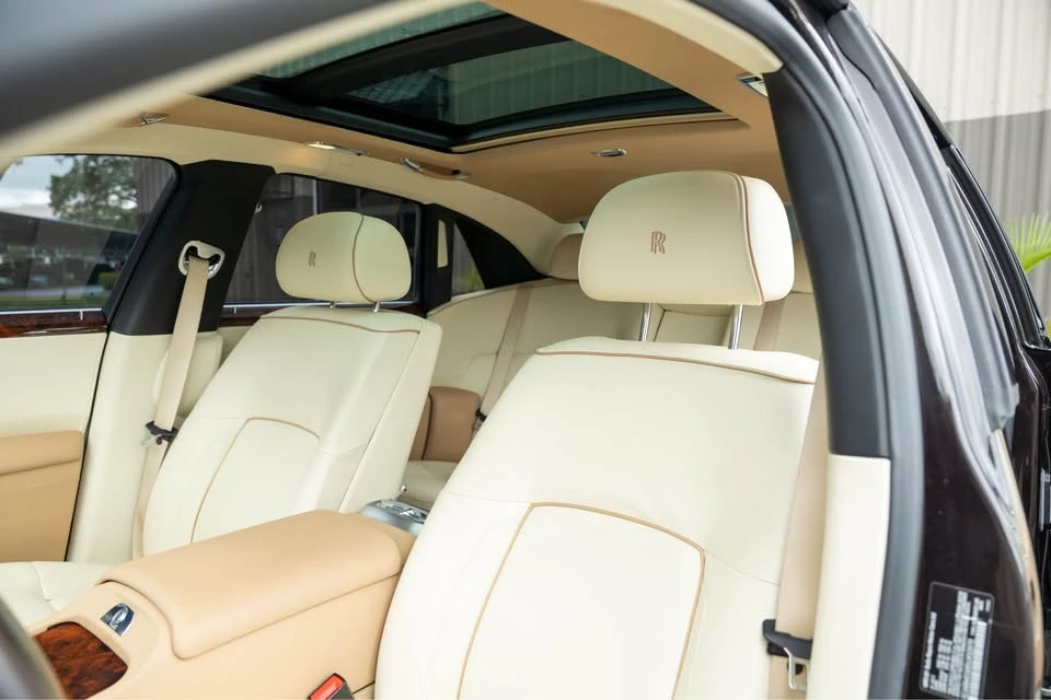2013 Rolls-Royce Ghost 1st Gen - Image 10 of 19