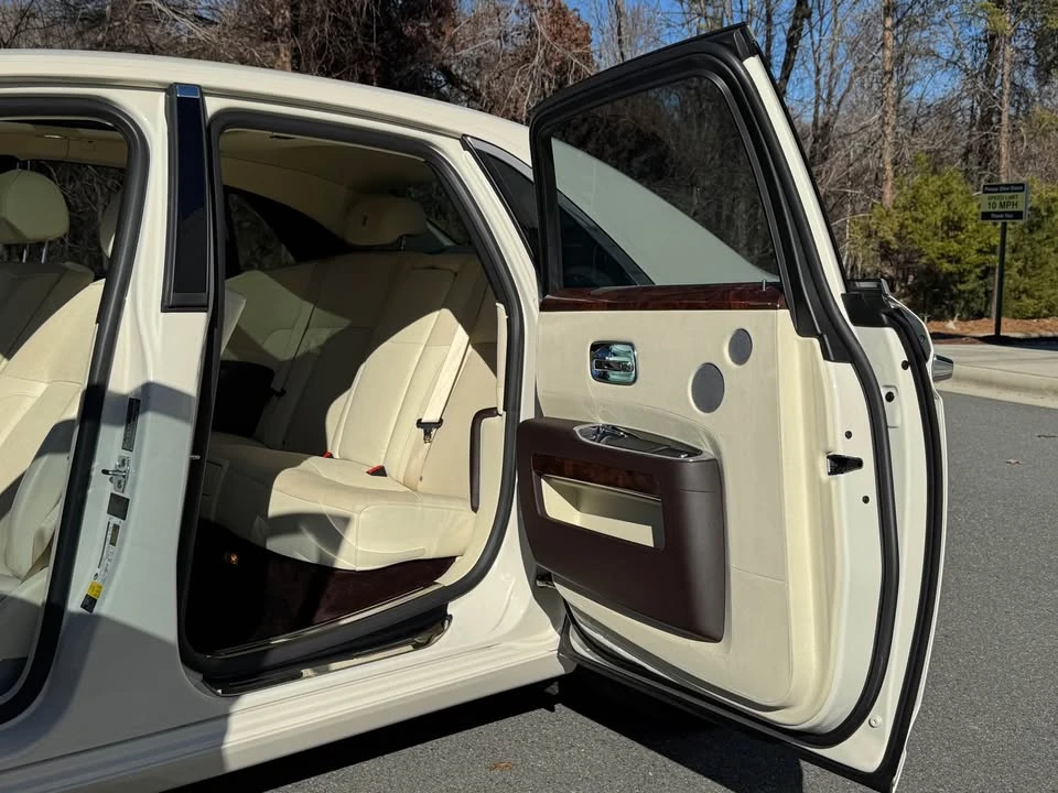 2013 Rolls-Royce Ghost 1st Gen - Image 13 of 19