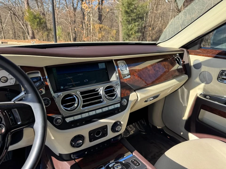 2013 Rolls-Royce Ghost 1st Gen - Image 12 of 19