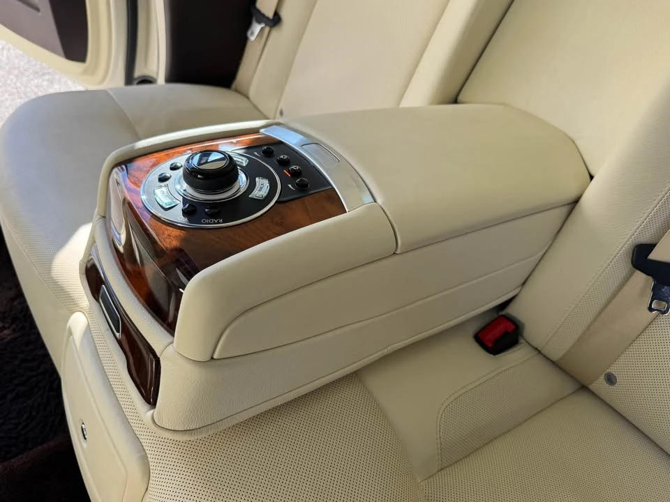 2013 Rolls-Royce Ghost 1st Gen - Image 16 of 19
