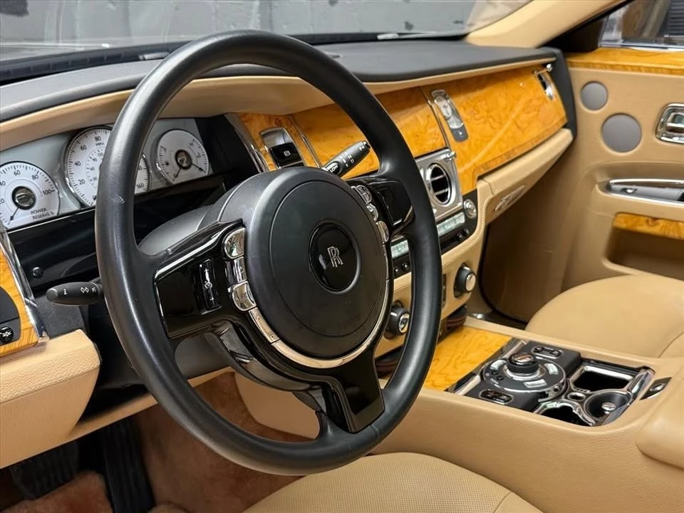 2013 Rolls-Royce Ghost 1st Gen - Image 9 of 20