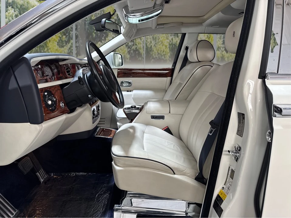 2013 Rolls-Royce Phantom VII - Image 9 of 20