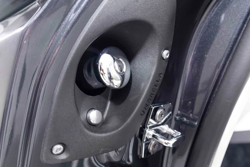 2013 Rolls-Royce Phantom VII - Image 14 of 19