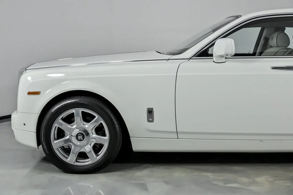 2013 Rolls-Royce Phantom VII - Image 7 of 19