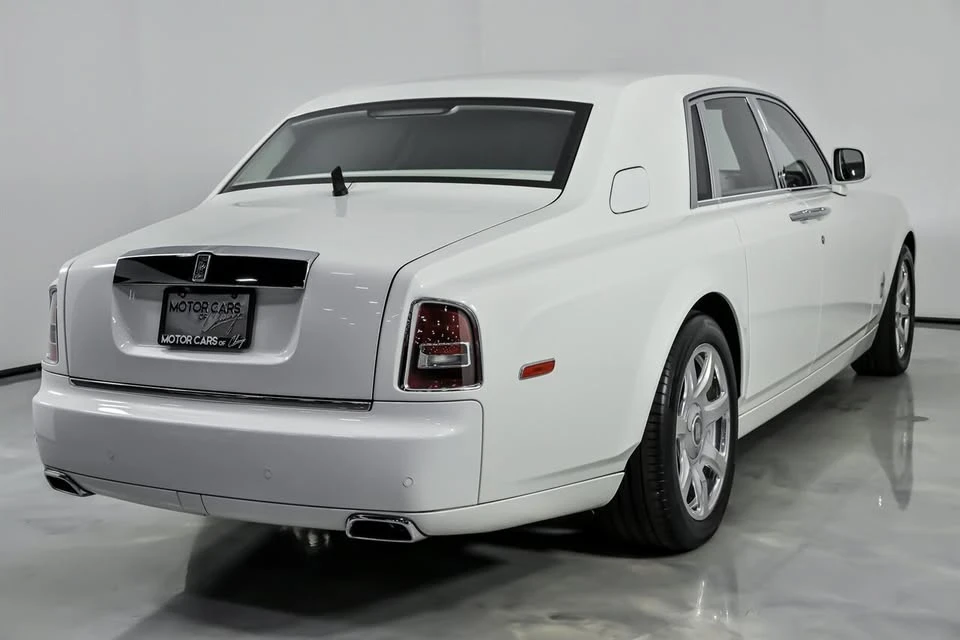 2013 Rolls-Royce Phantom VII - Image 12 of 19