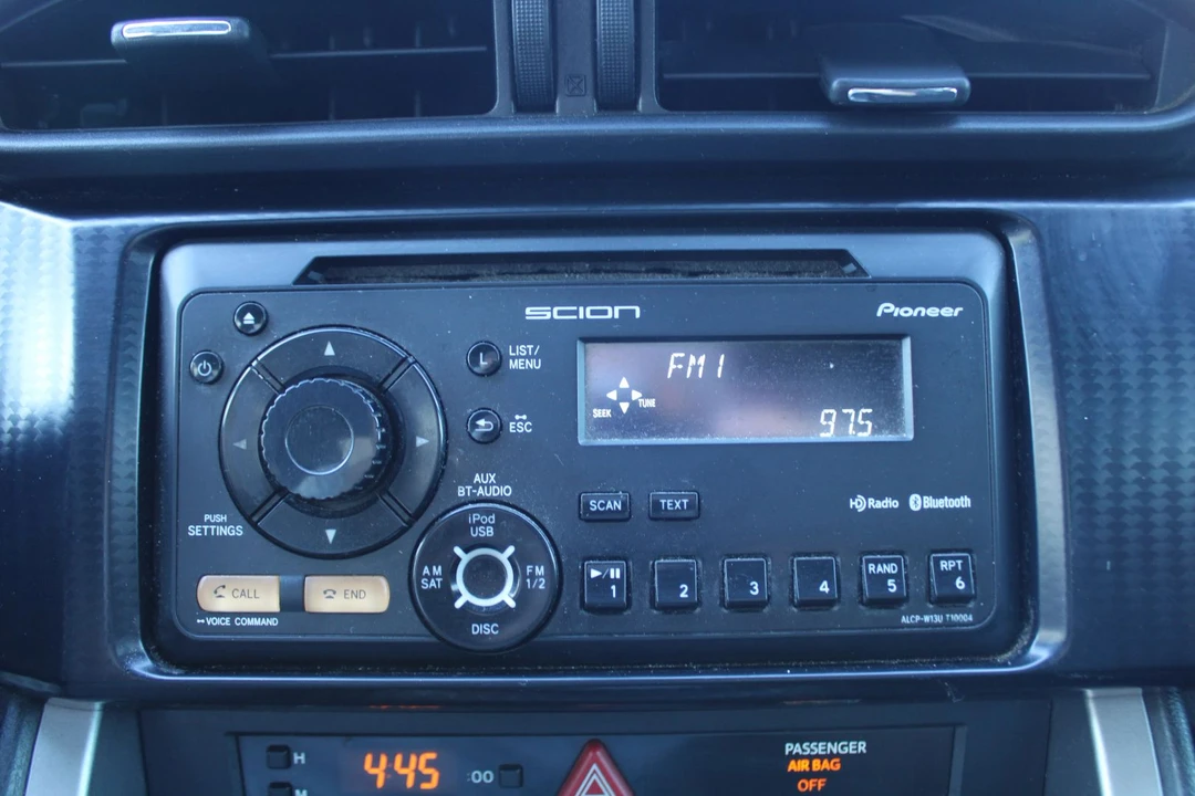 2013 Scion FR-S - Image 13 of 31