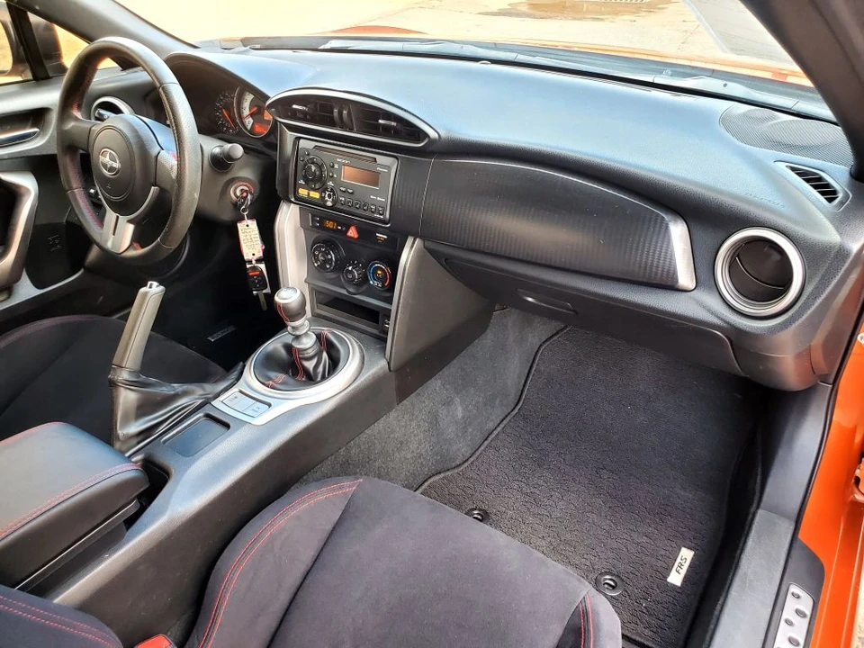 2013 Scion FR-S - Image 26 of 31