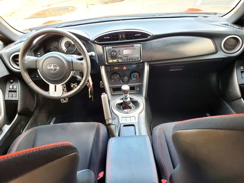 2013 Scion FR-S - Image 2 of 31