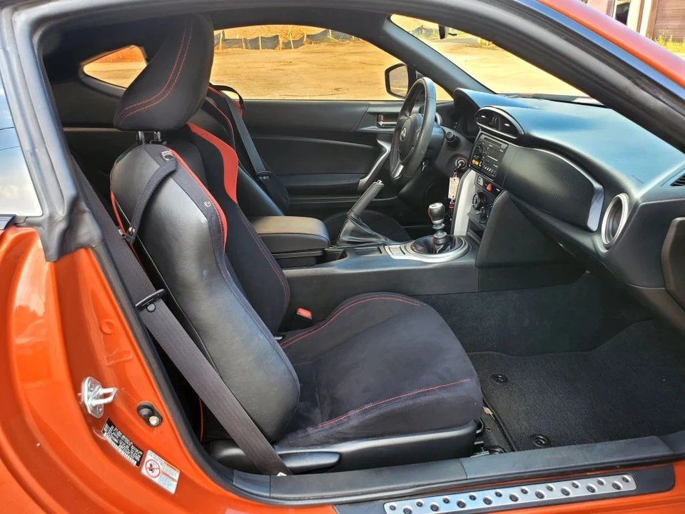 2013 Scion FR-S - Image 25 of 31