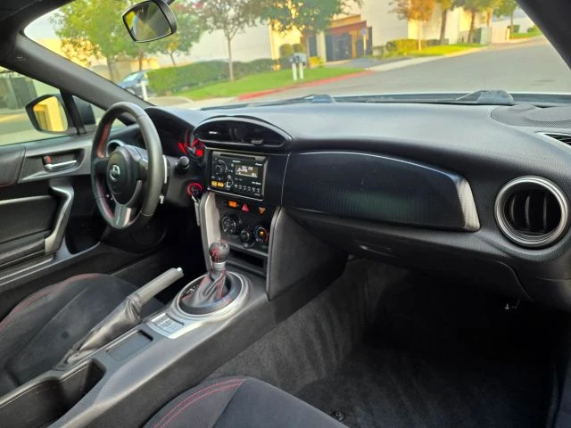 2013 Scion FR-S - Image 13 of 20