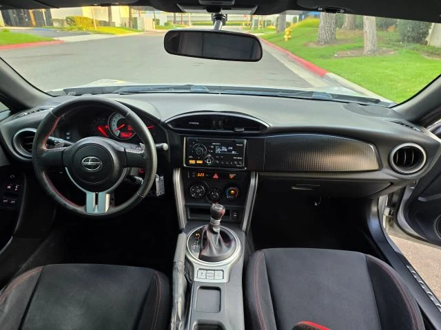 2013 Scion FR-S - Image 10 of 20