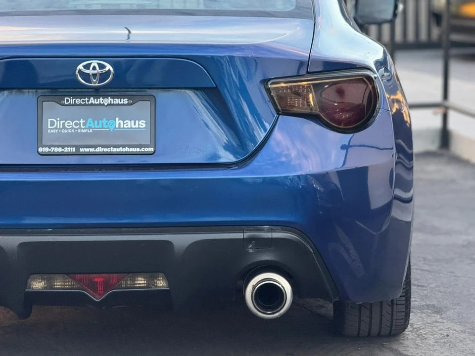2013 Scion FR-S - Image 10 of 29