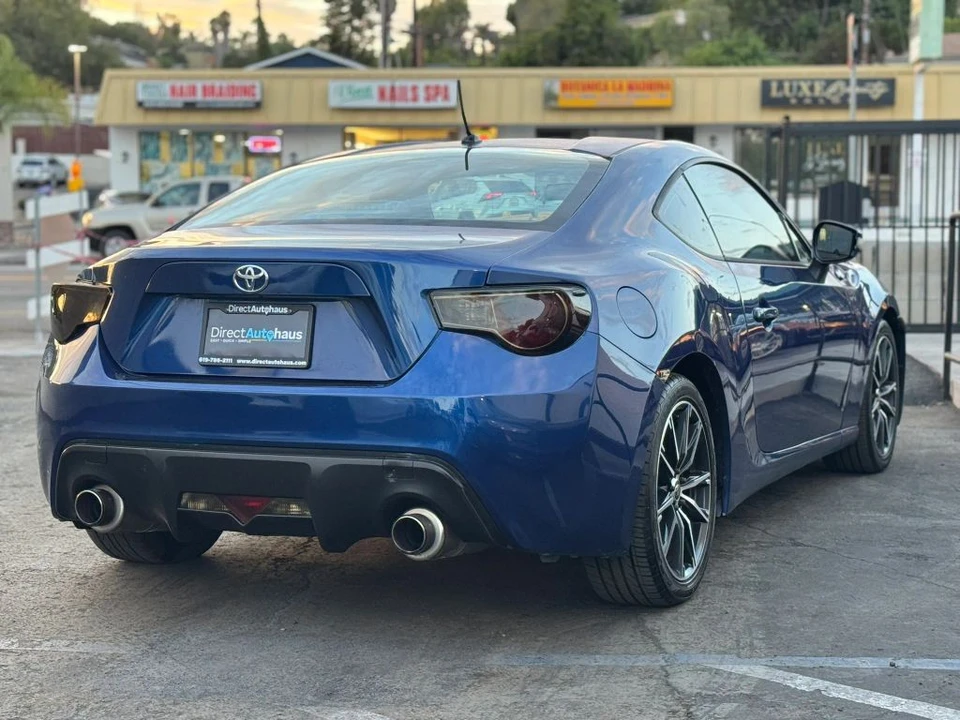 2013 Scion FR-S - Image 11 of 29
