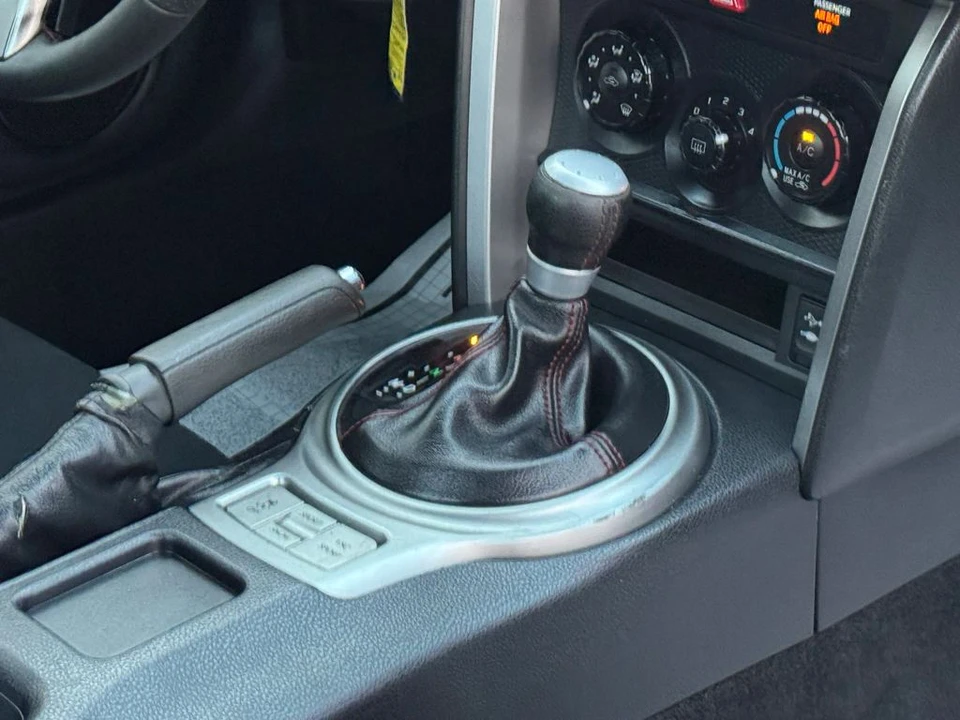 2013 Scion FR-S - Image 22 of 29