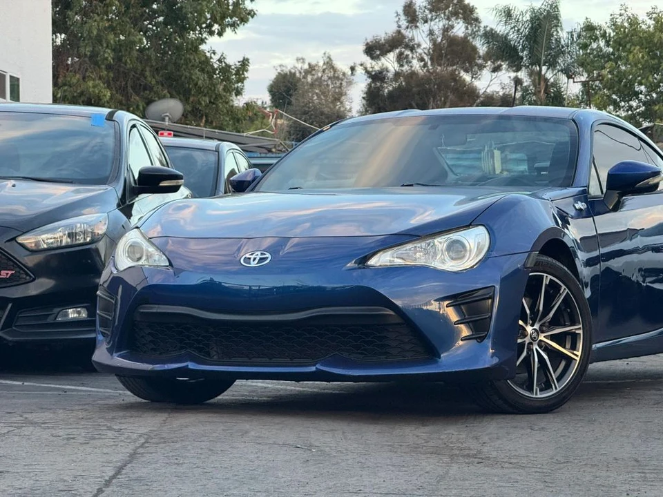 2013 Scion FR-S - Image 2 of 29