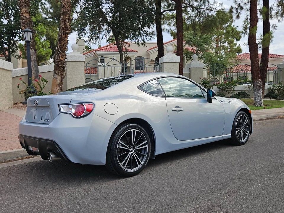 2013 Scion FR-S - Image 6 of 15