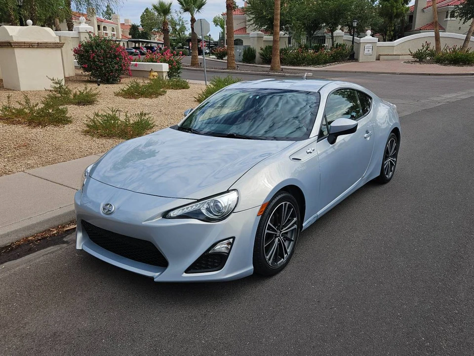 2013 Scion FR-S - Image 4 of 15