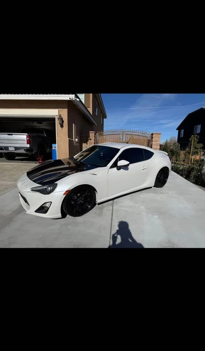 2013 Scion FR-S - Image 3 of 7