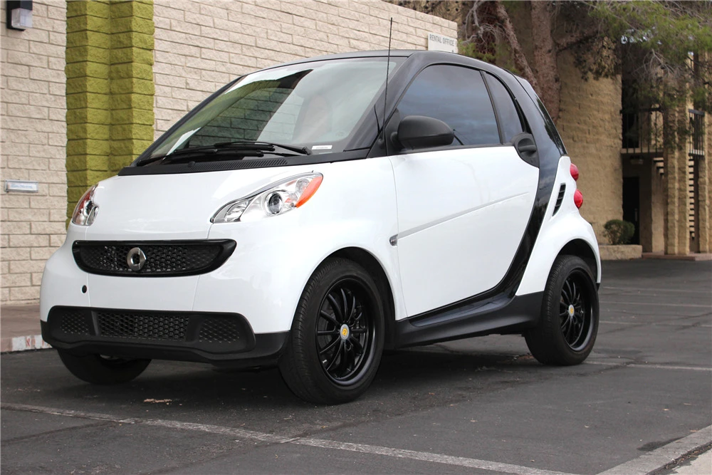2013 Smart Fortwo 2nd Gen - Image 2 of 5