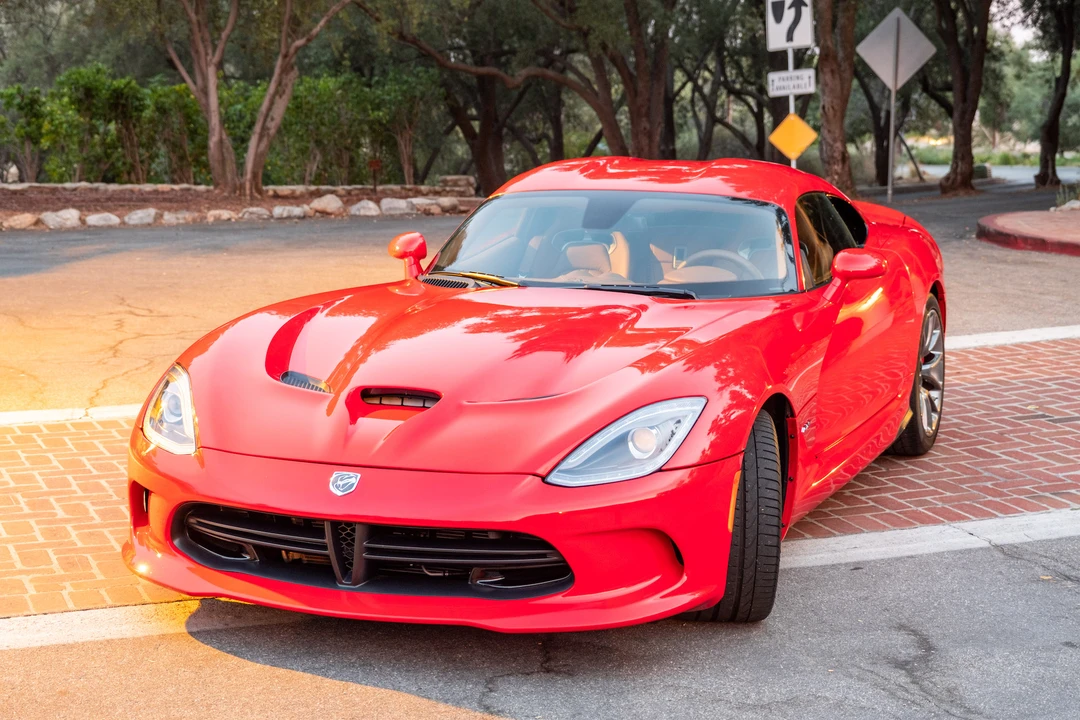 2013 Dodge Viper 5th Gen - Image 3 of 31