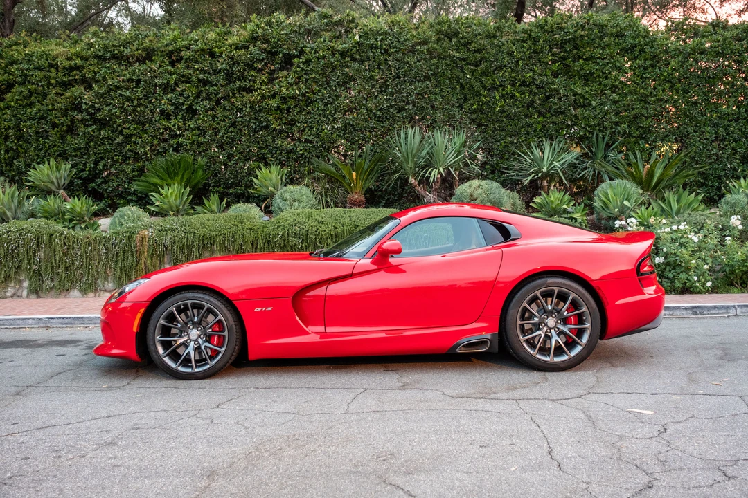 2013 Dodge Viper 5th Gen - Image 13 of 31
