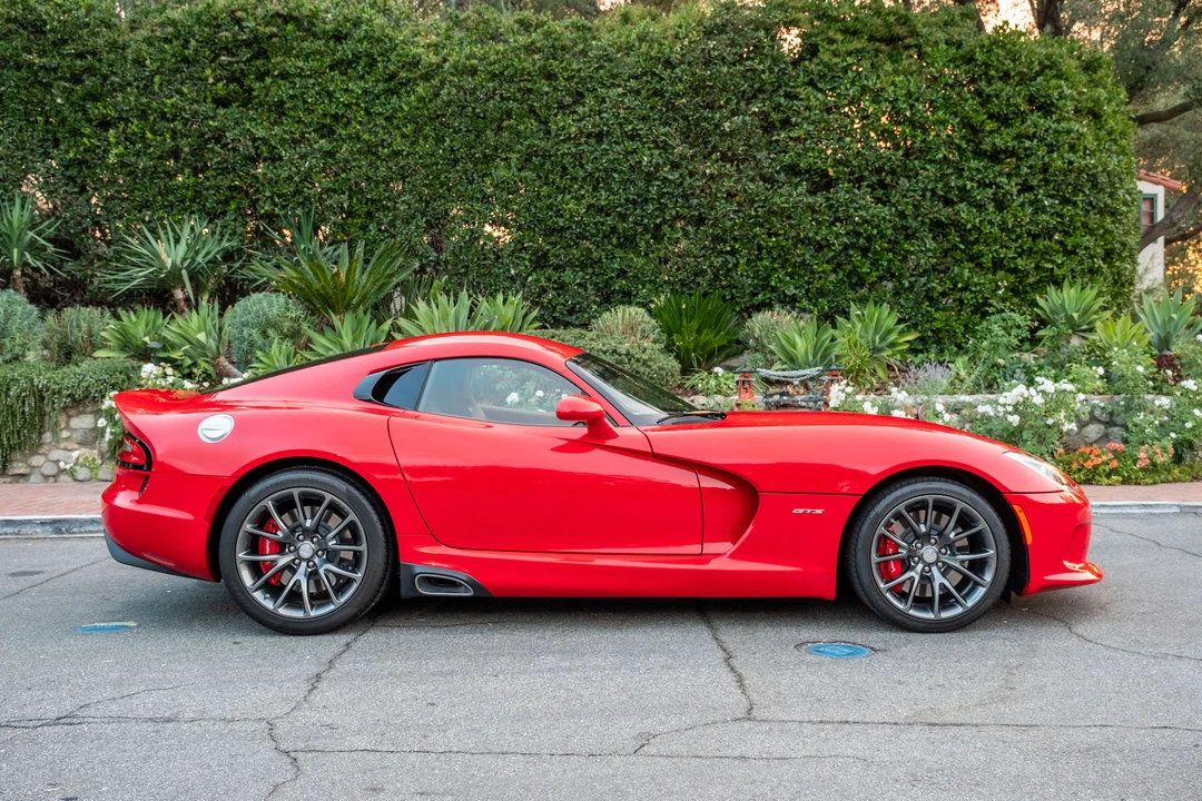 2013 Dodge Viper 5th Gen - Image 9 of 31