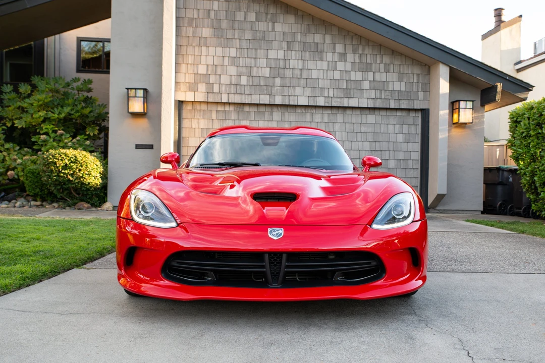 2013 Dodge Viper 5th Gen - Image 2 of 31