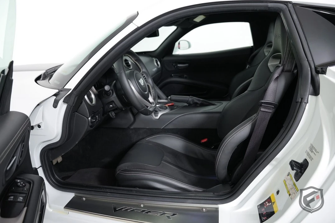 2013 Dodge Viper 5th Gen - Image 14 of 31