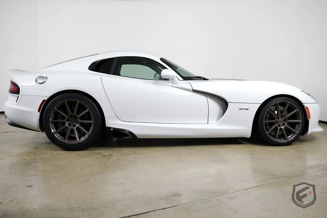 2013 Dodge Viper 5th Gen - Image 10 of 12