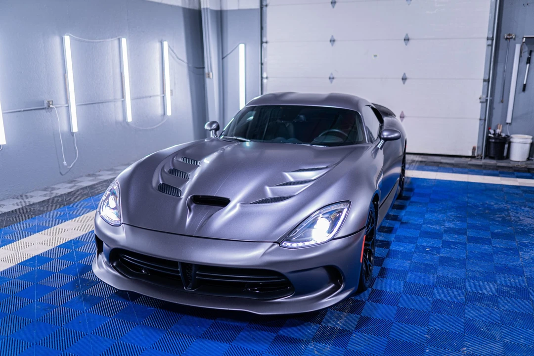 2013 Dodge Viper 5th Gen - Image 4 of 31