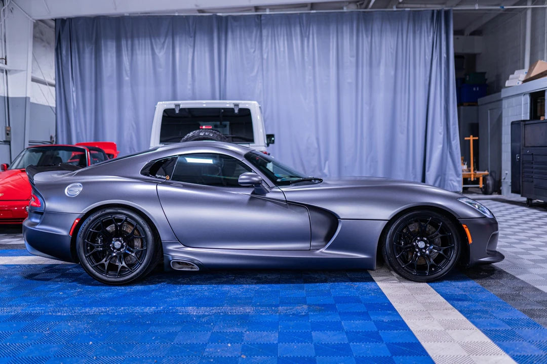 2013 Dodge Viper 5th Gen - Image 8 of 31