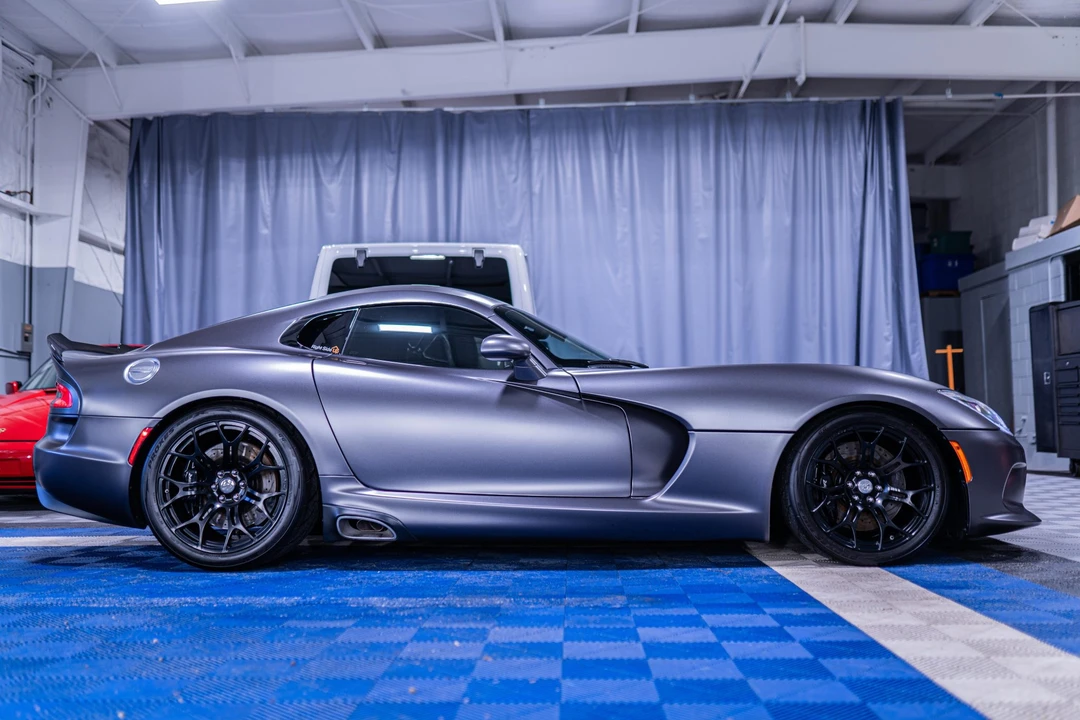 2013 Dodge Viper 5th Gen - Image 9 of 31