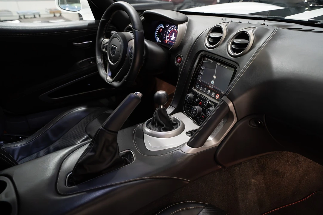 2013 Dodge Viper 5th Gen - Image 27 of 31