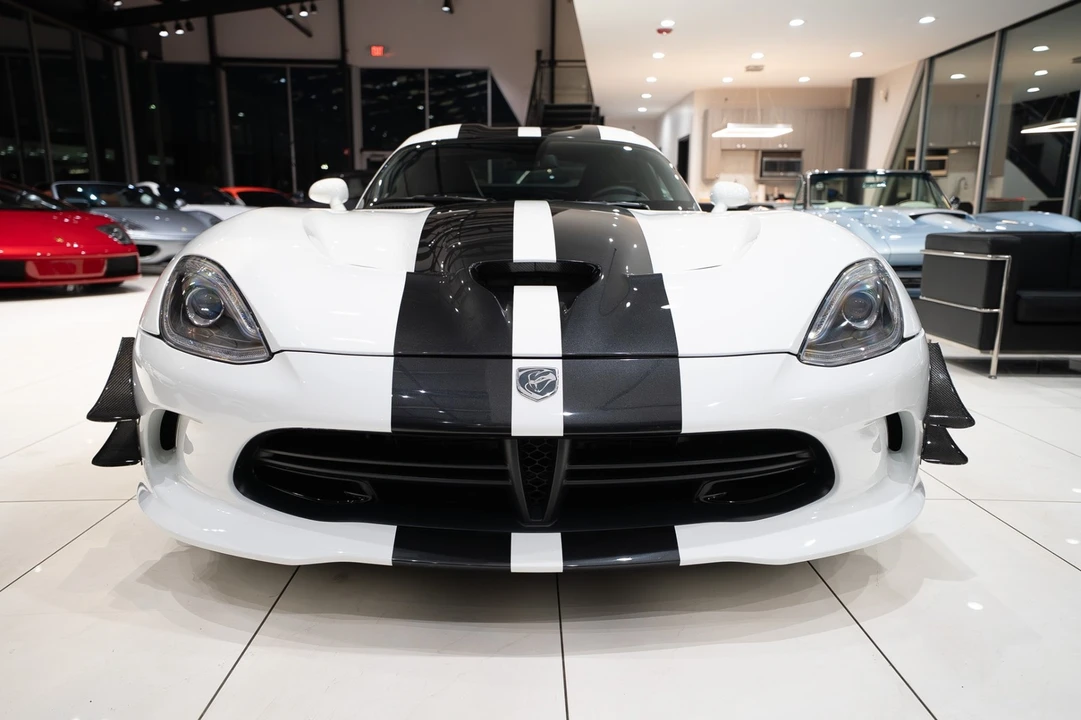 2013 Dodge Viper 5th Gen - Image 30 of 31