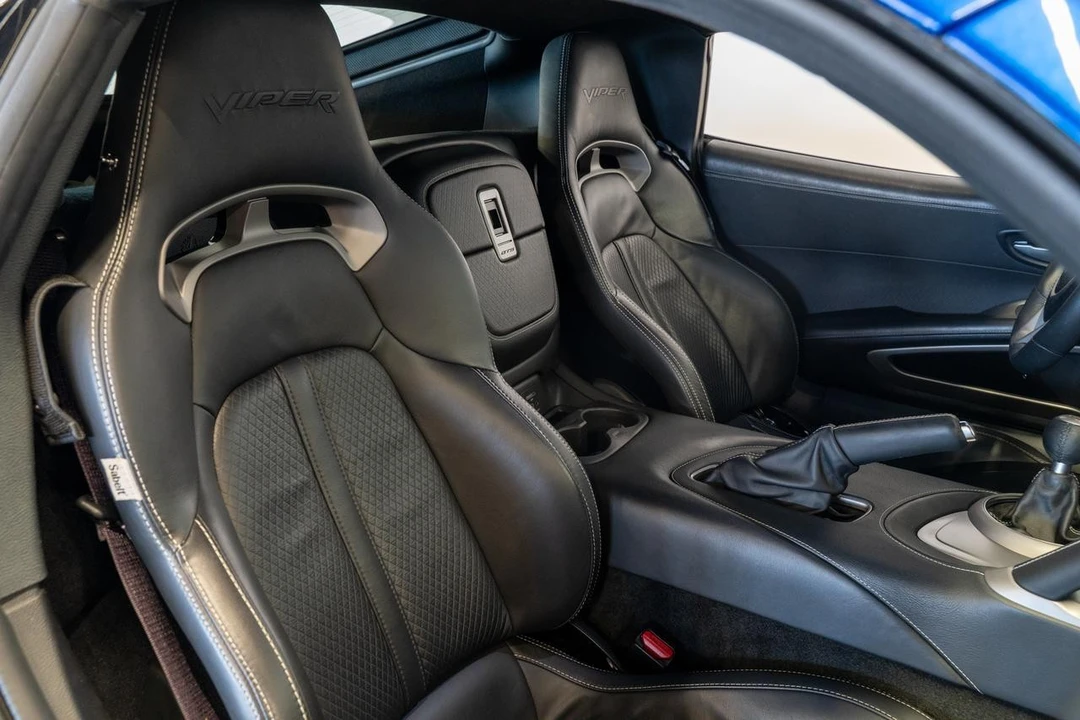 2013 Dodge Viper 5th Gen - Image 15 of 21