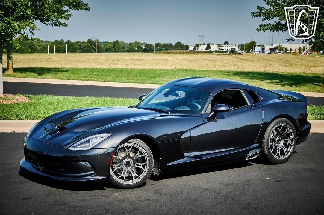 2013 Dodge Viper 5th Gen - Image 3 of 12
