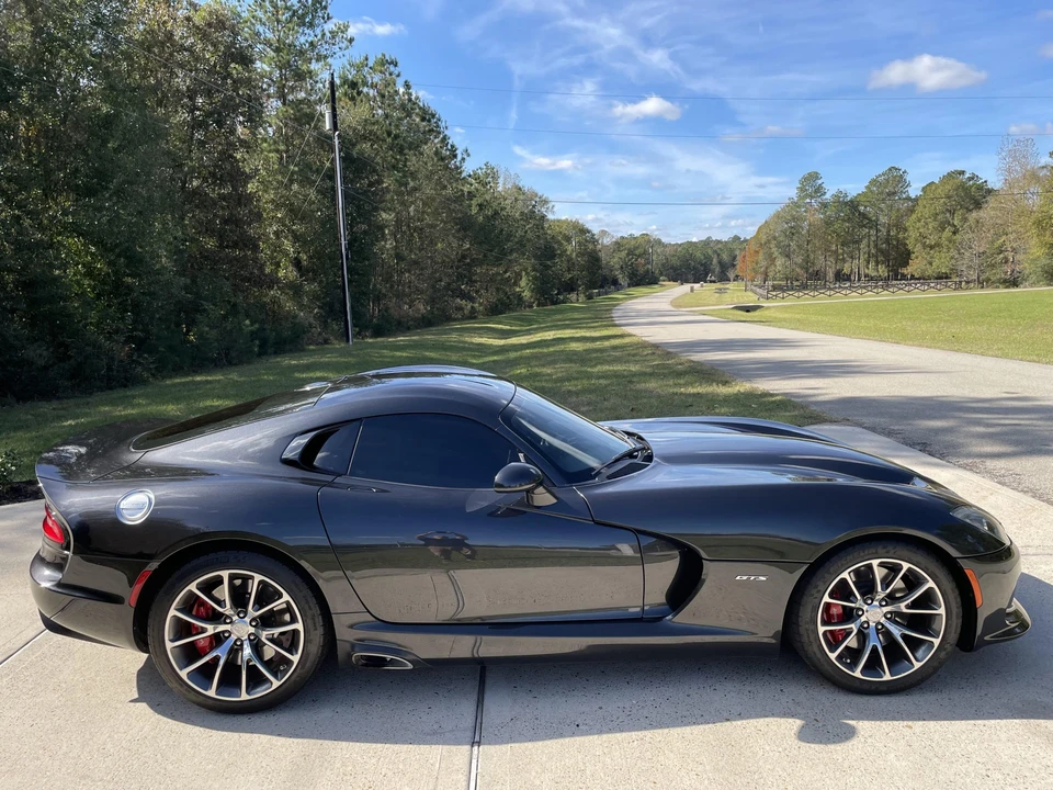 2013 Dodge Viper 5th Gen - Image 17 of 31