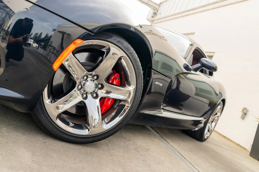 2013 Dodge Viper 5th Gen - Image 3 of 31
